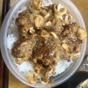 ごまだれで美味しい♪鯛茶漬け